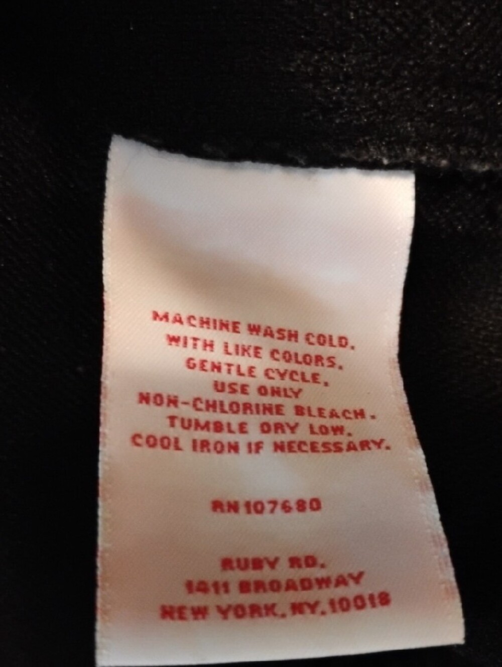 Women's Size Large Ruby Rd. Black Textured Button-Front - Picture 3 of 9